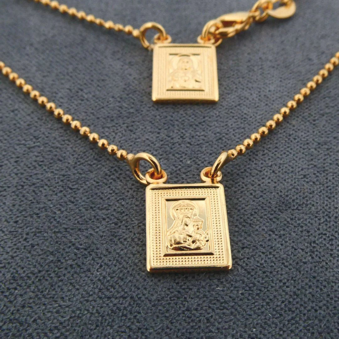 NGFSCAPULAR tiny gold filled necklace